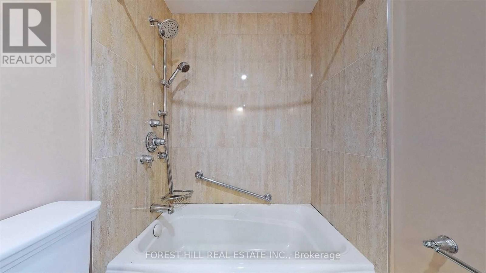 78 Mossgrove Trail, Toronto (St. Andrew-Windfields), Ontario  M2L 2W3 - Photo 10 - C13795808