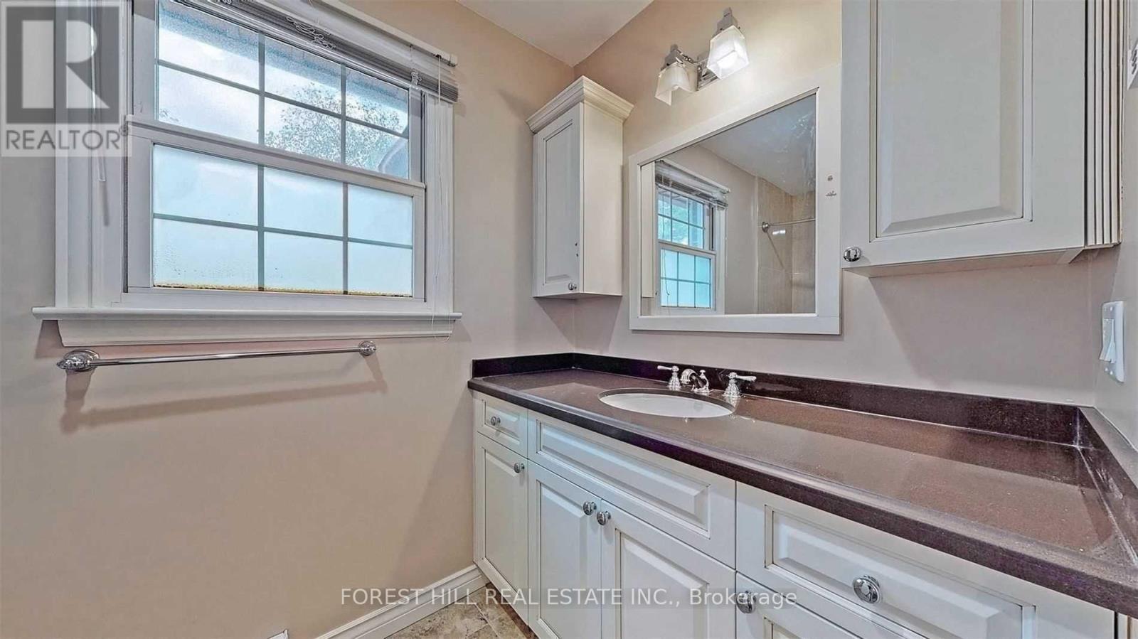 78 Mossgrove Trail, Toronto (St. Andrew-Windfields), Ontario  M2L 2W3 - Photo 15 - C13795808