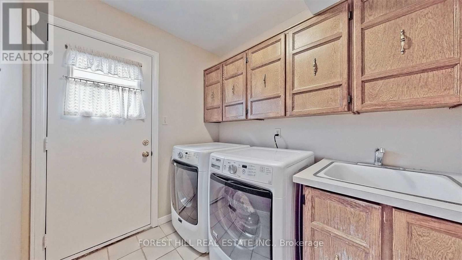 78 Mossgrove Trail, Toronto (St. Andrew-Windfields), Ontario  M2L 2W3 - Photo 17 - C13795808