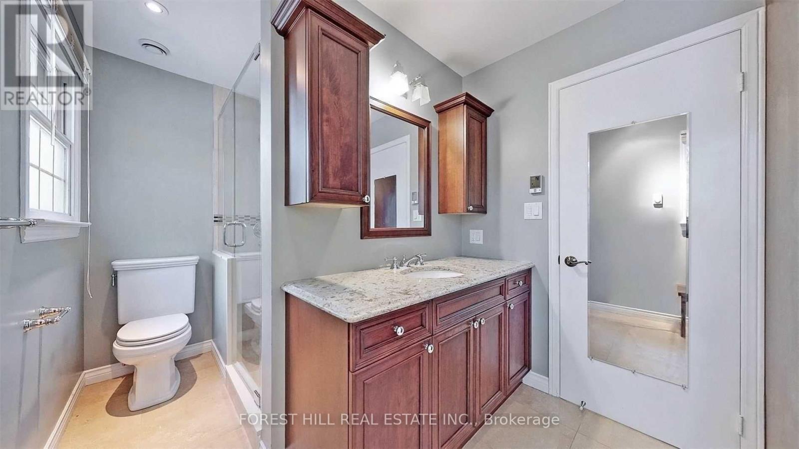 78 Mossgrove Trail, Toronto (St. Andrew-Windfields), Ontario  M2L 2W3 - Photo 7 - C13795808