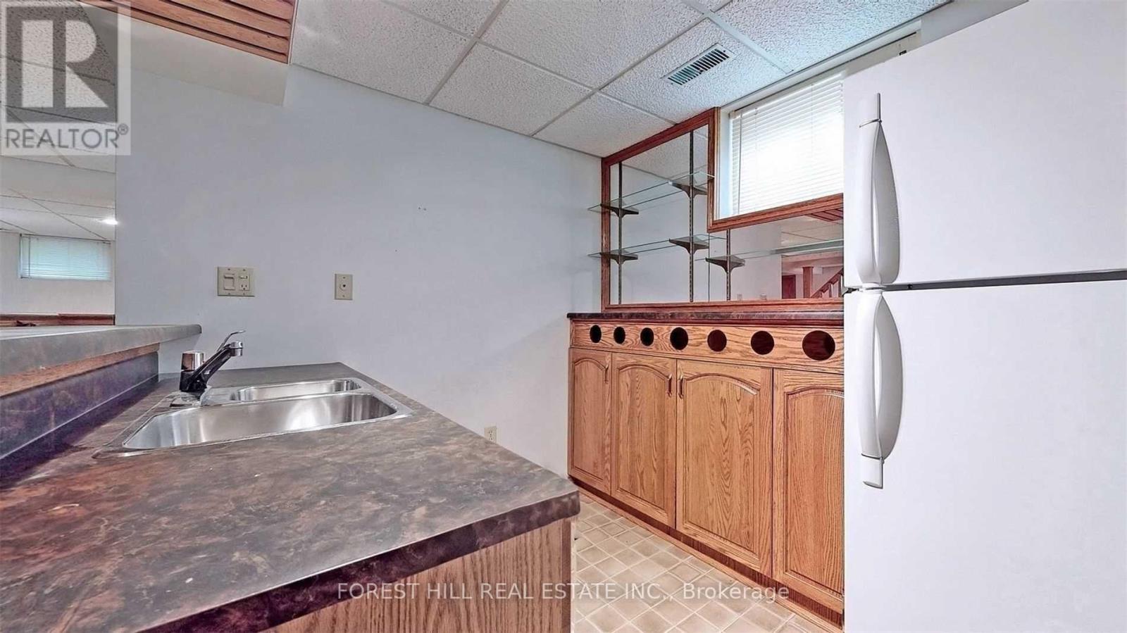 78 Mossgrove Trail, Toronto (St. Andrew-Windfields), Ontario  M2L 2W3 - Photo 9 - C13795808