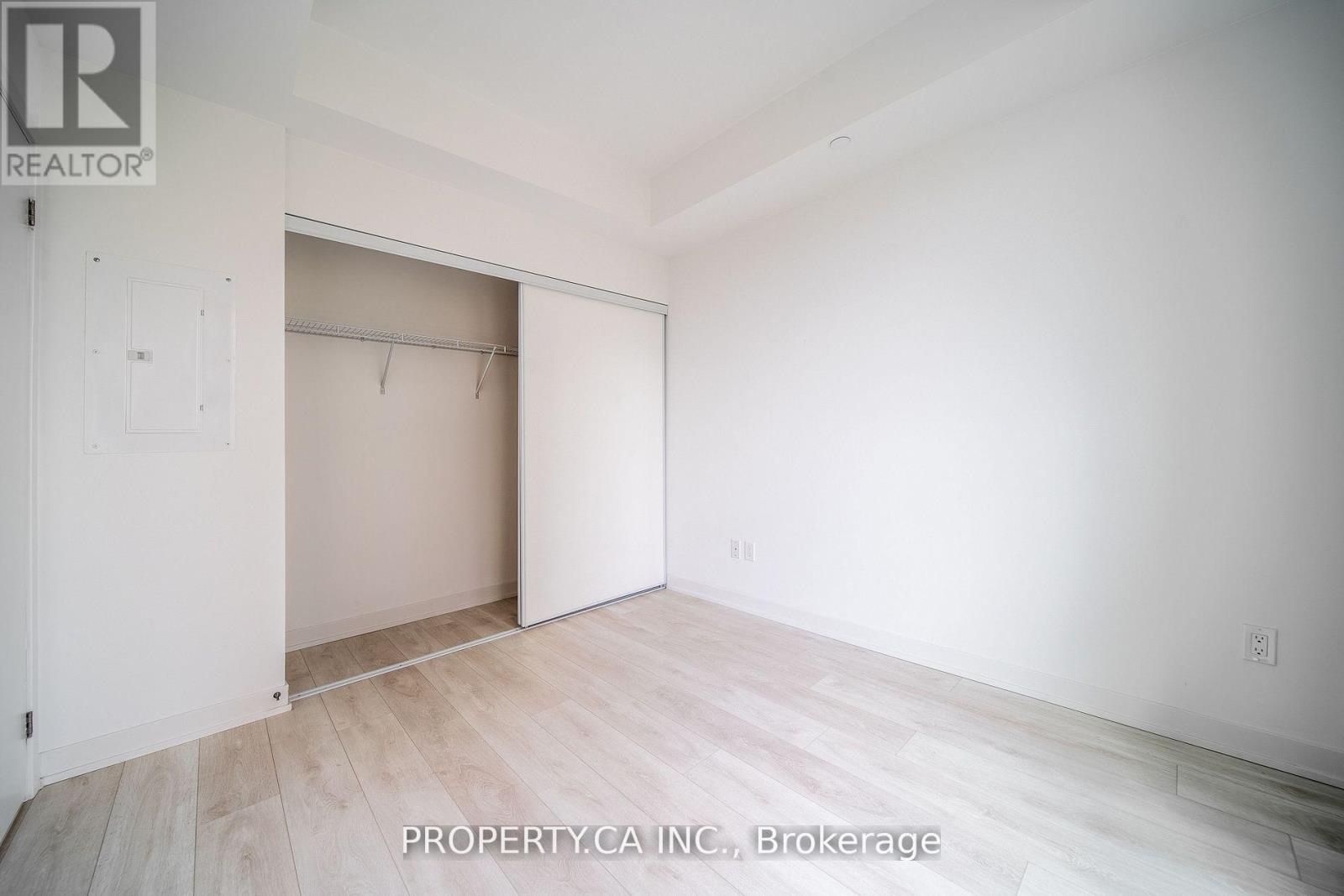 837 - 31 Tippett Road, Toronto (Clanton Park), Ontario  M3H 0C8 - Photo 14 - C13795936