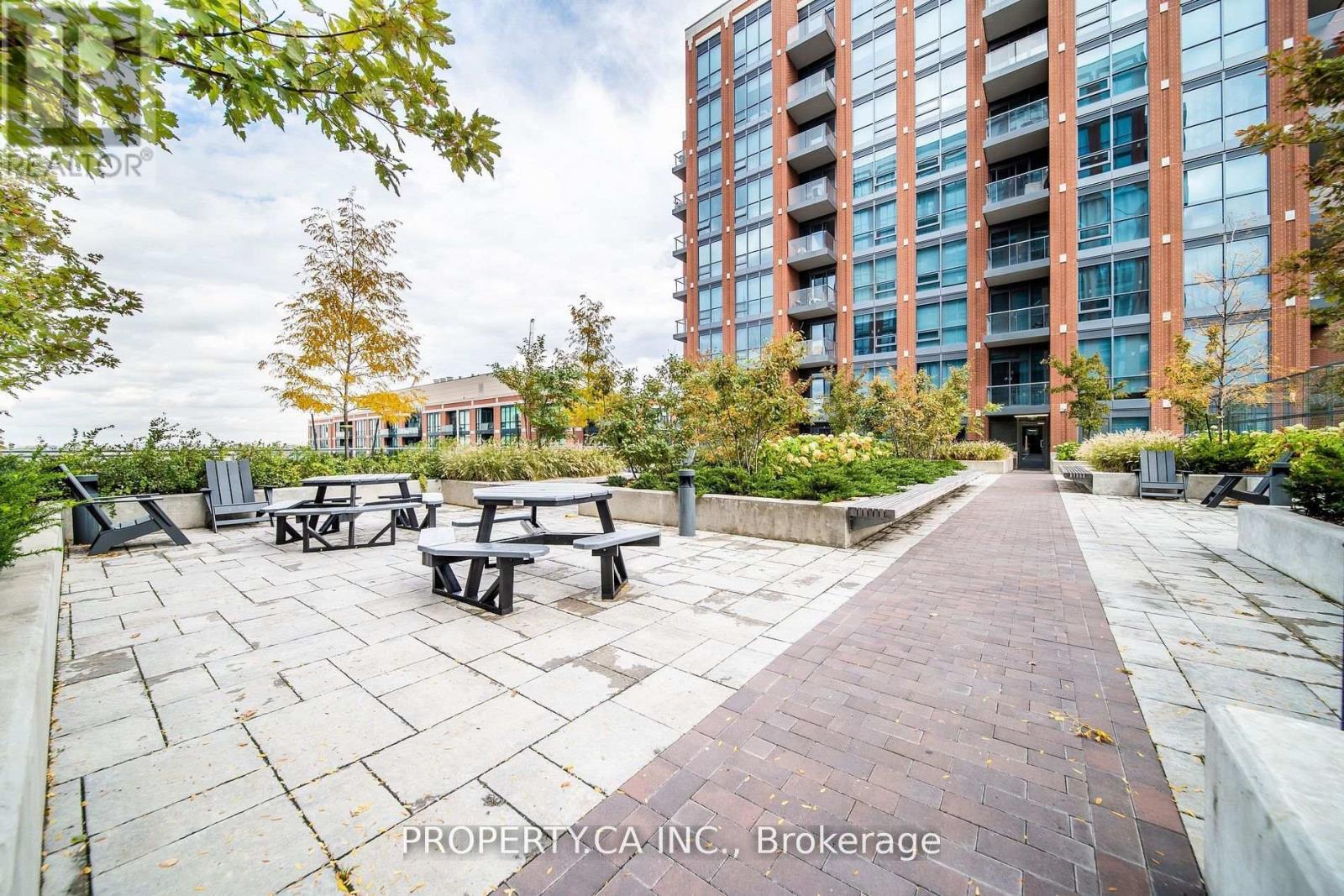 837 - 31 Tippett Road, Toronto (Clanton Park), Ontario  M3H 0C8 - Photo 19 - C13795936