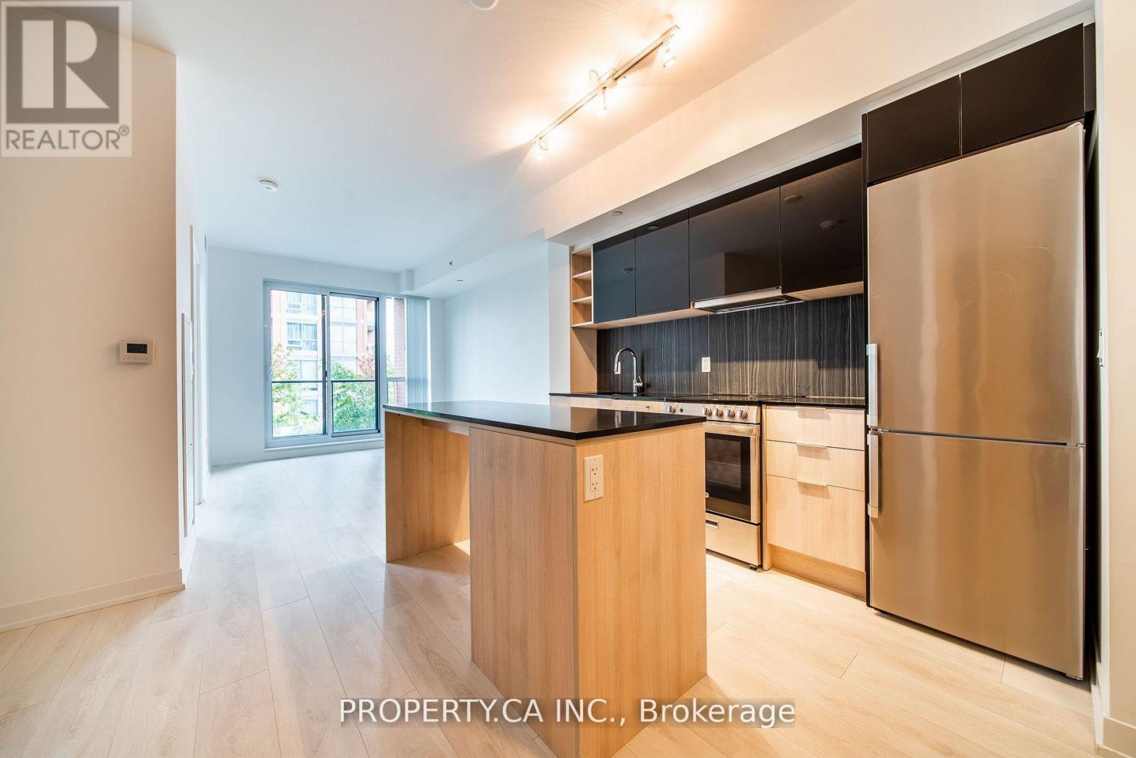 837 - 31 Tippett Road, Toronto (Clanton Park), Ontario  M3H 0C8 - Photo 7 - C13795936