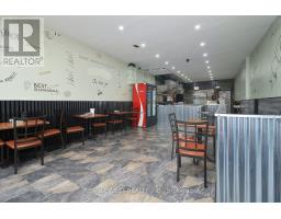 3023 BATHURST STREET, Toronto, Ontario