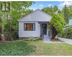 246 BURNETT AVENUE, Toronto, Ontario