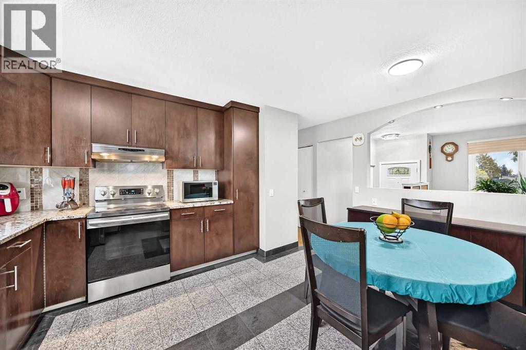 4912 Rundlehorn Drive NE, Calgary, Alberta  T1Y 1B9 - Photo 4 - A2345670