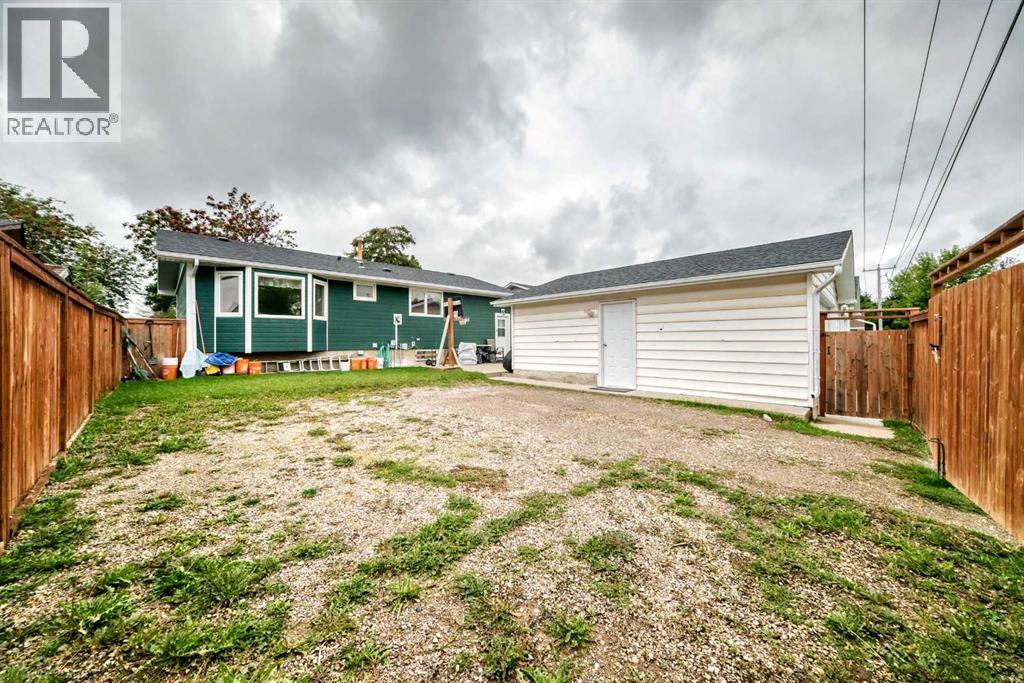 4912 Rundlehorn Drive NE, Calgary, Alberta  T1Y 1B9 - Photo 39 - A2345670