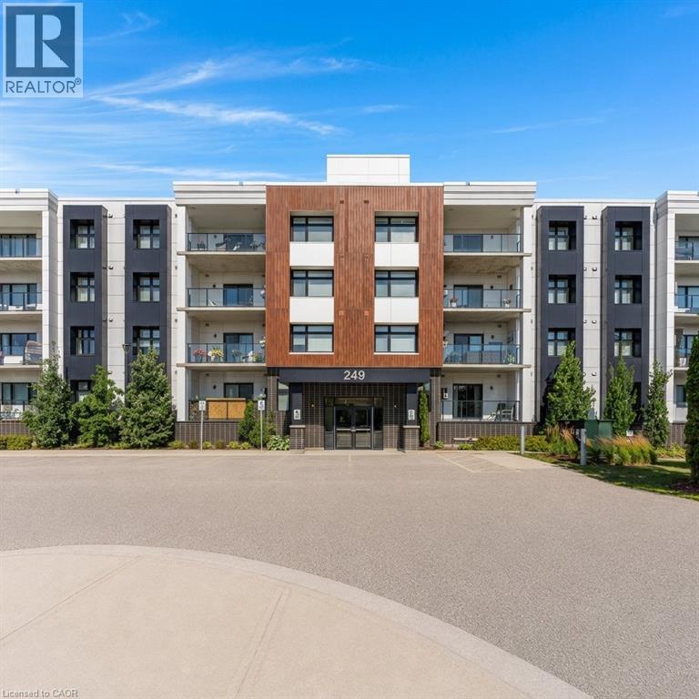 249 GREY SILO Road Unit# 108, Waterloo, Ontario