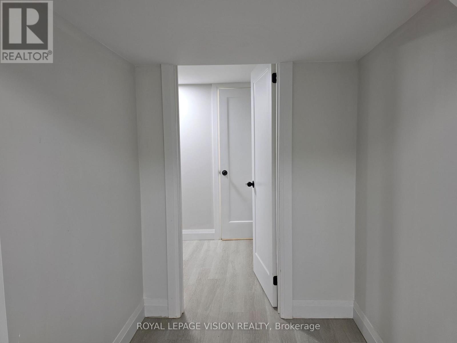 Bsmt 2 - 706 Leaside Street, Pickering (West Shore), Ontario  L1W 2X1 - Photo 6 - E13795672