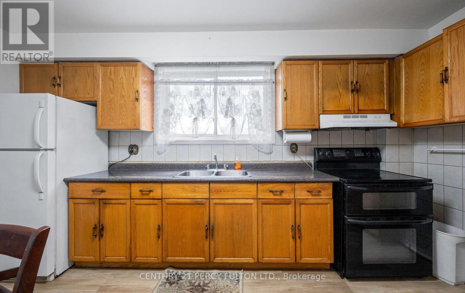 27 Willingdon Avenue, Toronto, Ontario  M1N 2L1 - Photo 10 - E13795774