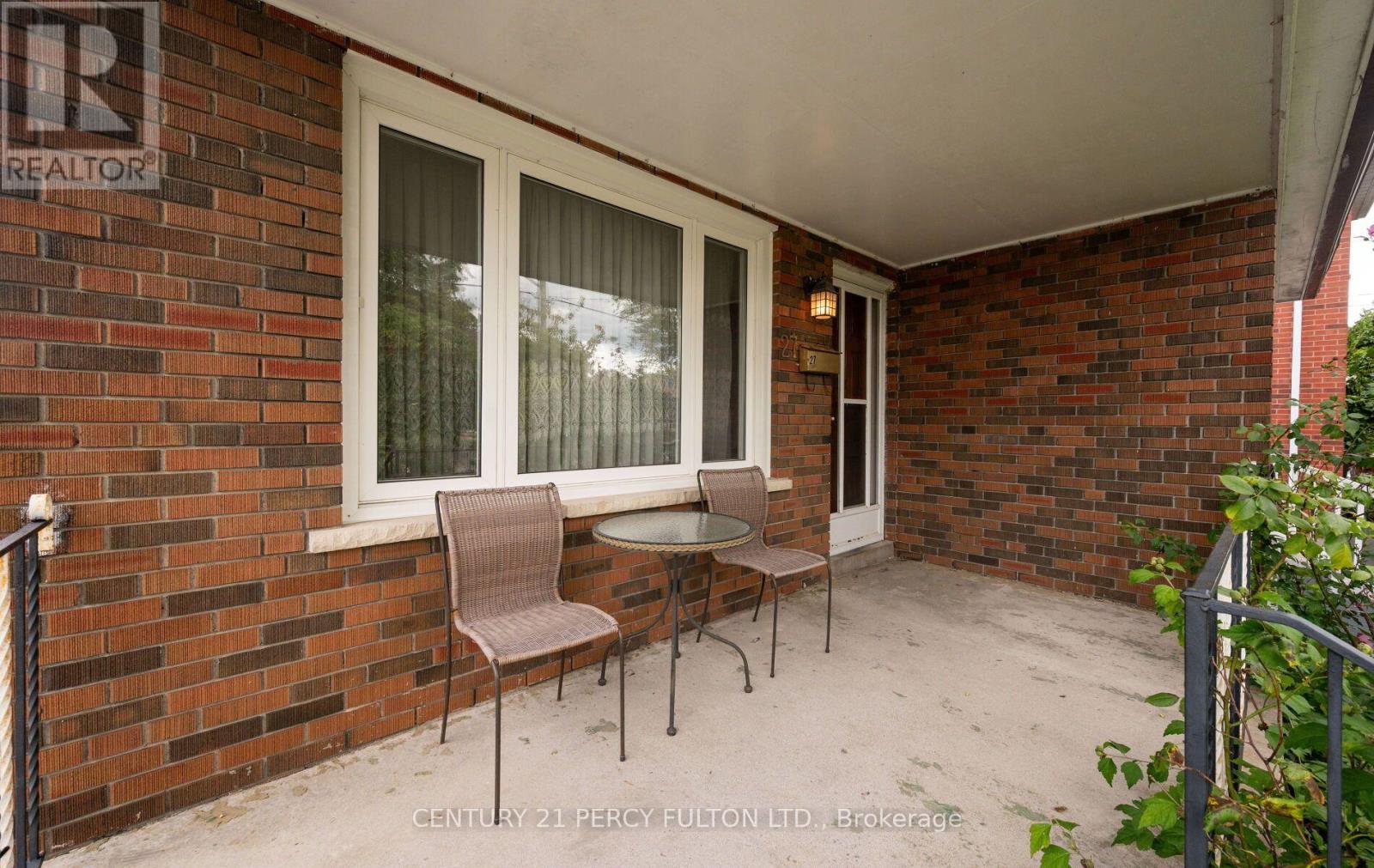 27 Willingdon Avenue, Toronto, Ontario  M1N 2L1 - Photo 2 - E13795774