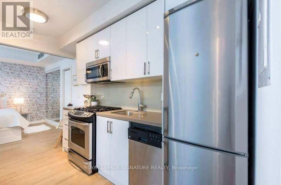 23 - 150 Broadview Avenue S, Toronto, Ontario M4M 0A9 - Photo 5 - E13795898