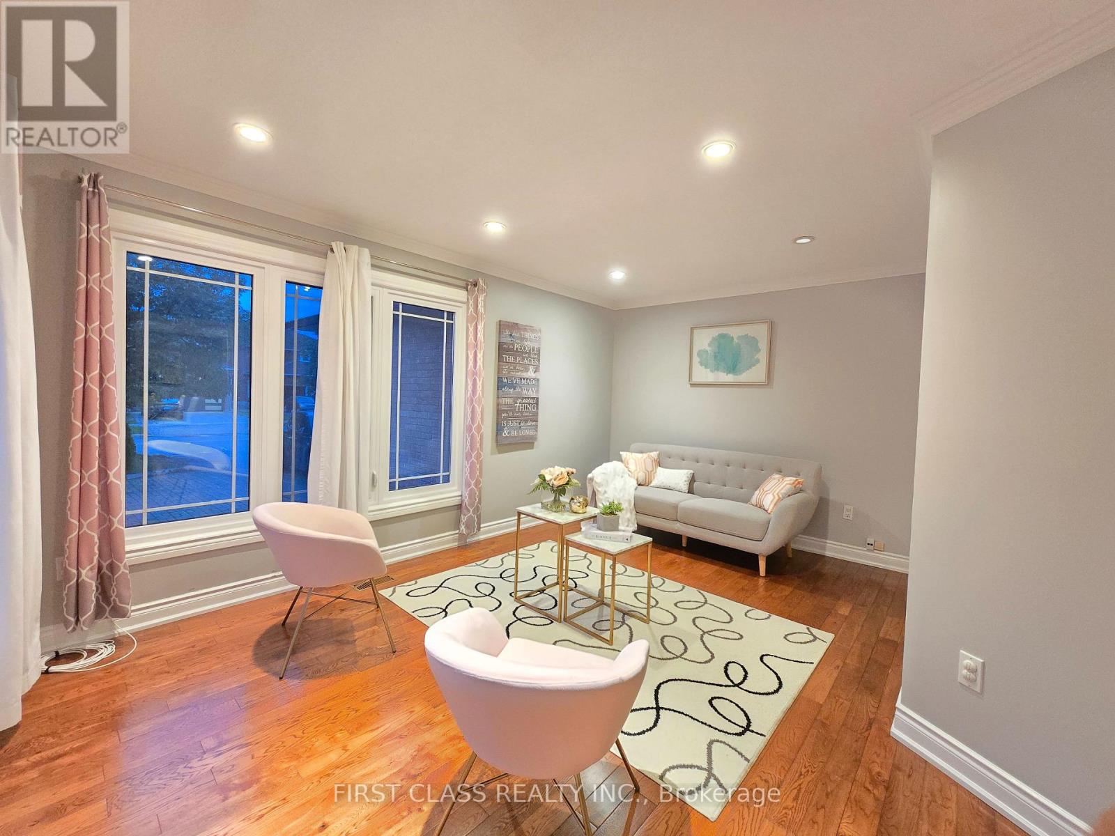 79 Lagani Avenue, Richmond Hill, Ontario  L4B 3C6 - Photo 7 - N13795574