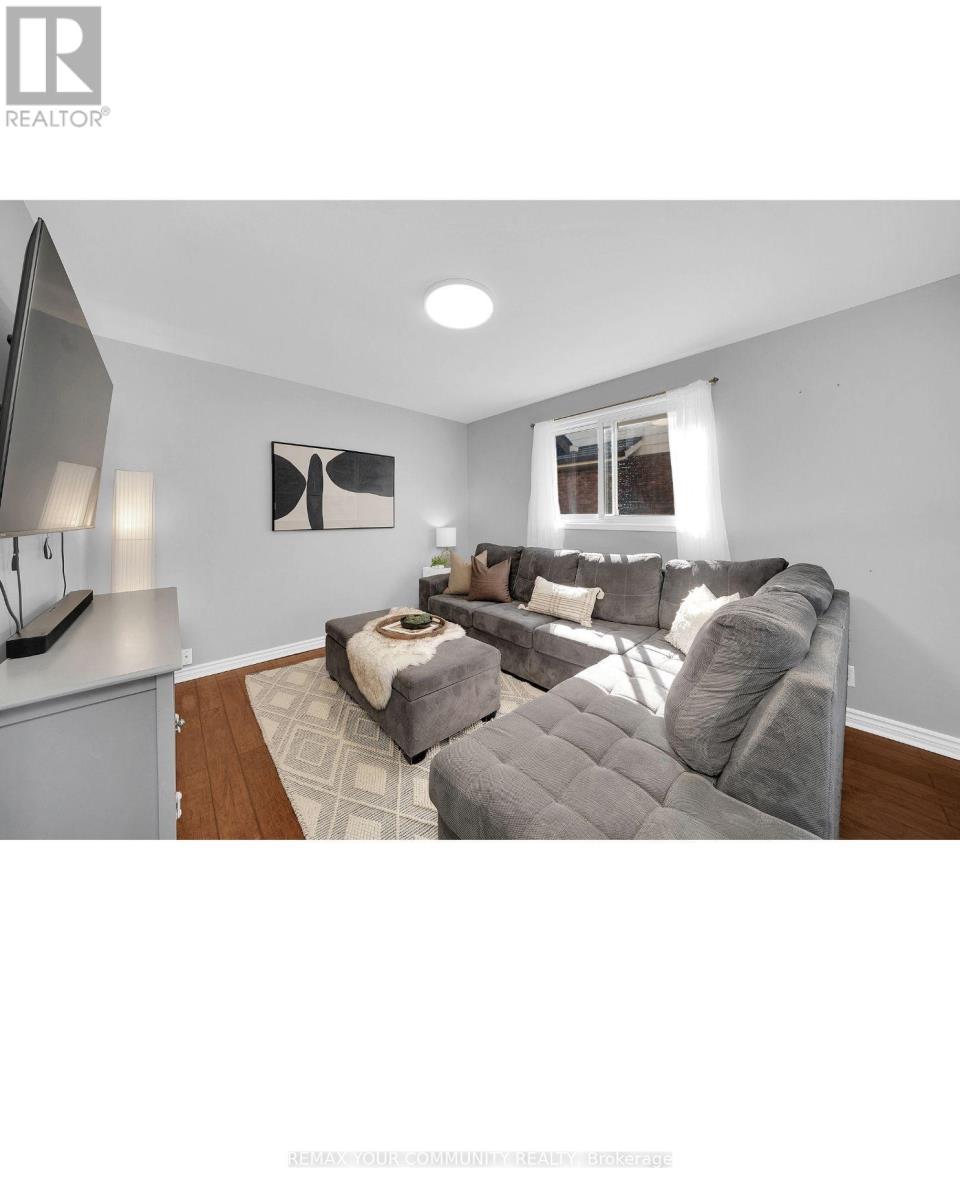 420 Britannia Avenue, Bradford West Gwillimbury, Ontario  L3Z 1A7 - Photo 15 - N13795706