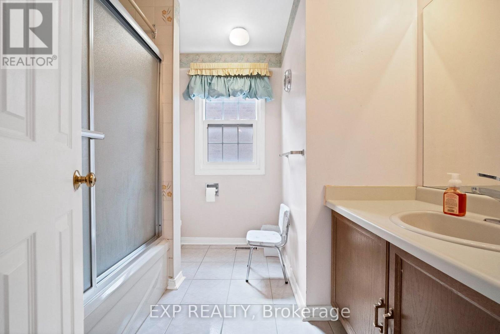 103 Longwater Chase, Markham, Ontario  L3R 4A9 - Photo 28 - N13795892