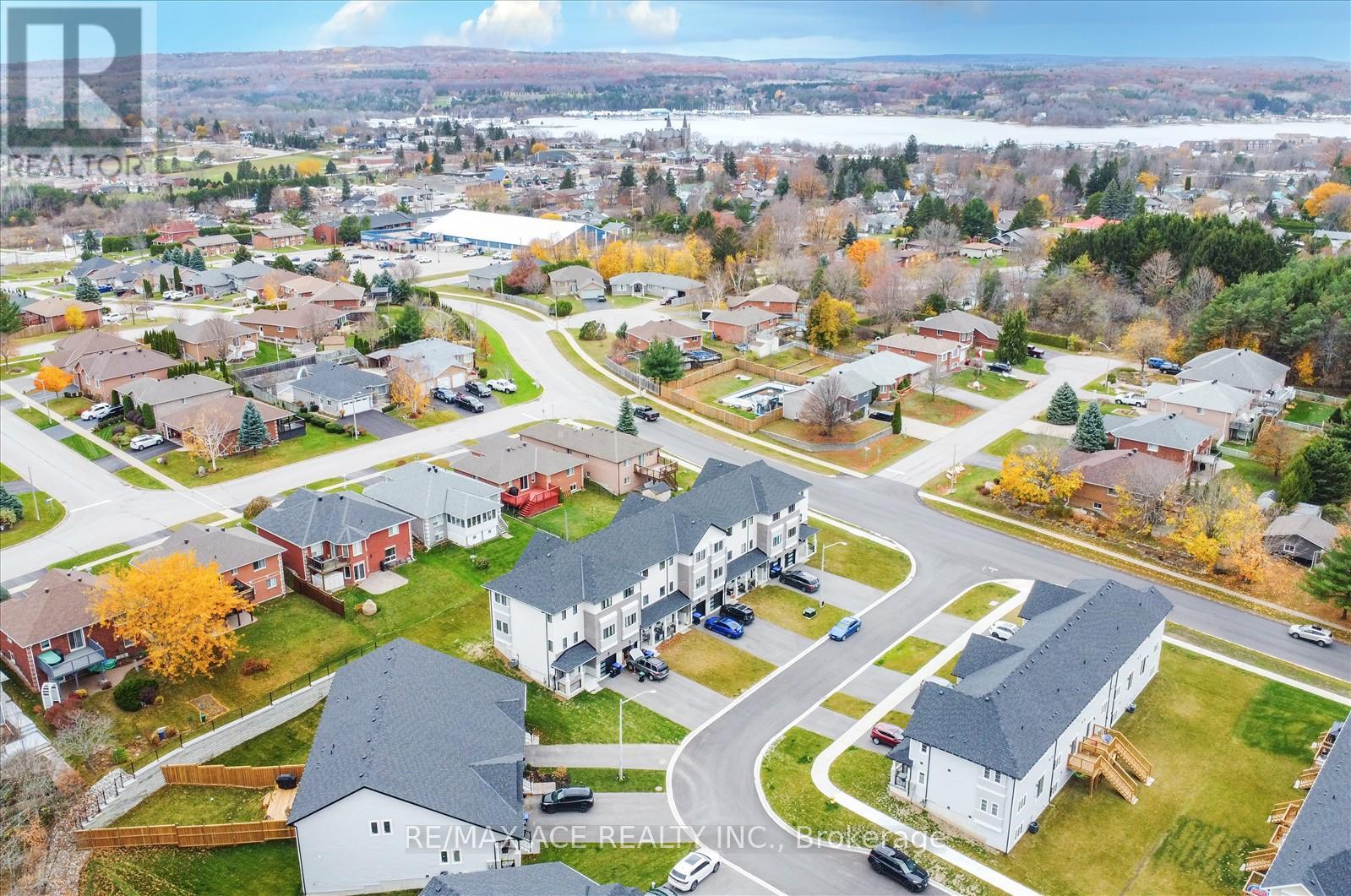 2 Lahey Crescent, Penetanguishene, Ontario  L9M 0W1 - Photo 39 - S13795668