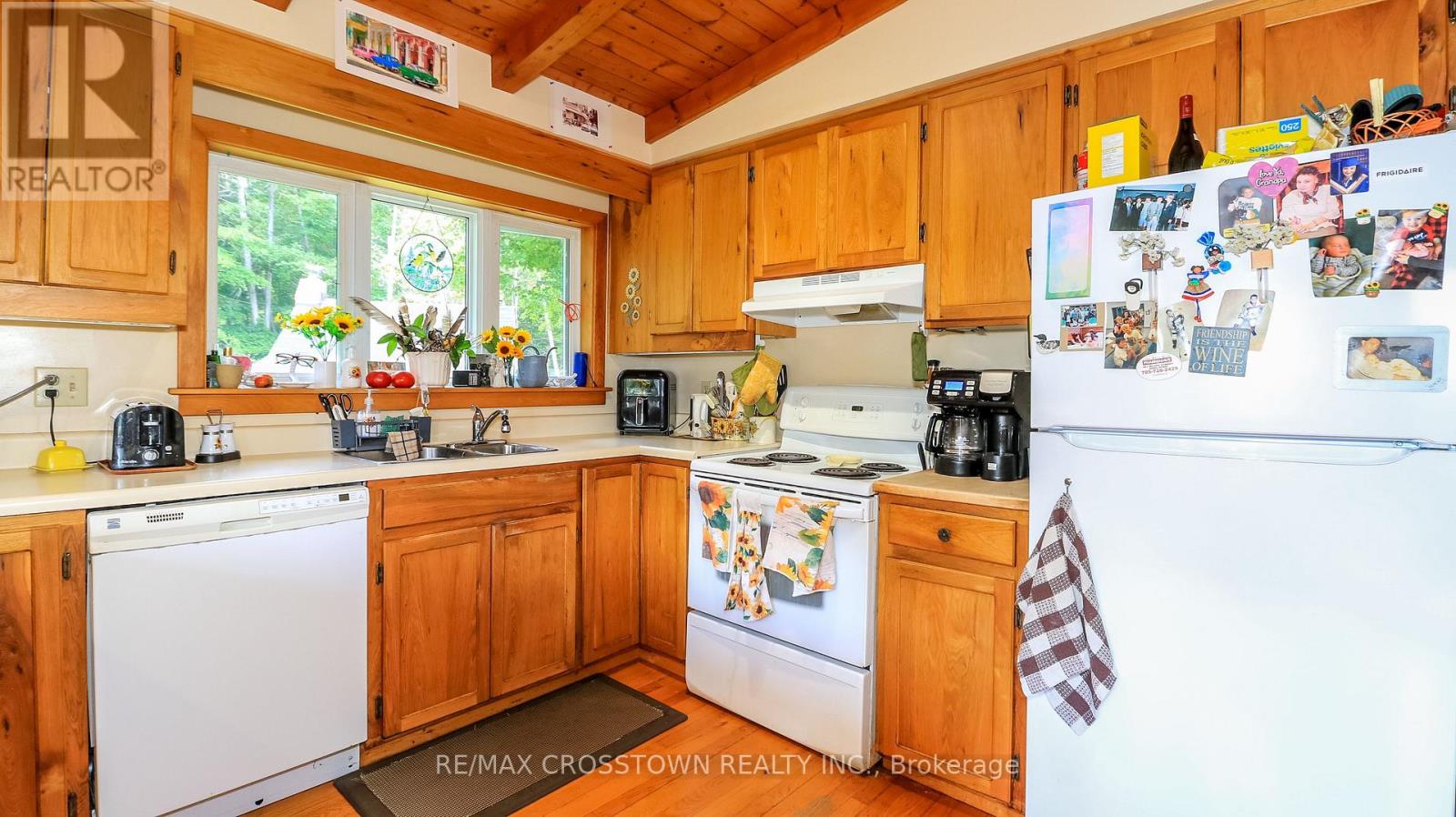 2 Pemberton Lane, Oro-Medonte, Ontario  L0L 2L0 - Photo 23 - S13795732