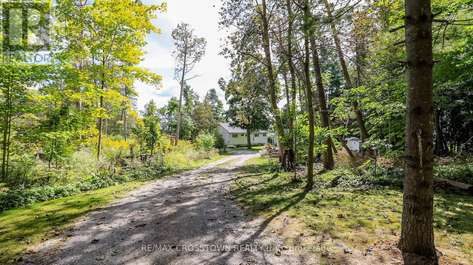 2 Pemberton Lane, Oro-Medonte, Ontario  L0L 2L0 - Photo 6 - S13795732