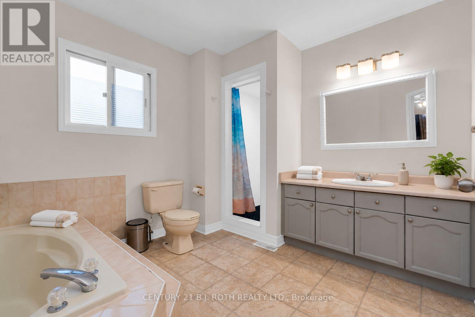 131 Browning Trail, Barrie, Ontario  L4N 6R2 - Photo 20 - S13795912