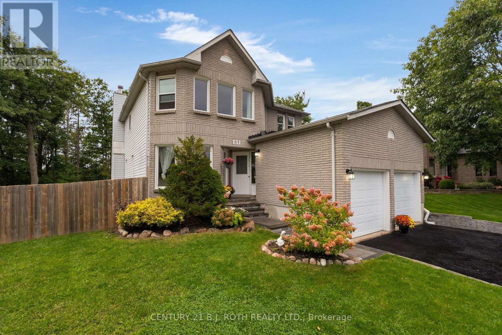 131 Browning Trail, Barrie, Ontario  L4N 6R2 - Photo 3 - S13795912