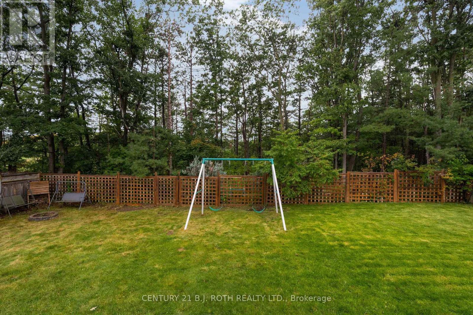 131 Browning Trail, Barrie, Ontario  L4N 6R2 - Photo 32 - S13795912