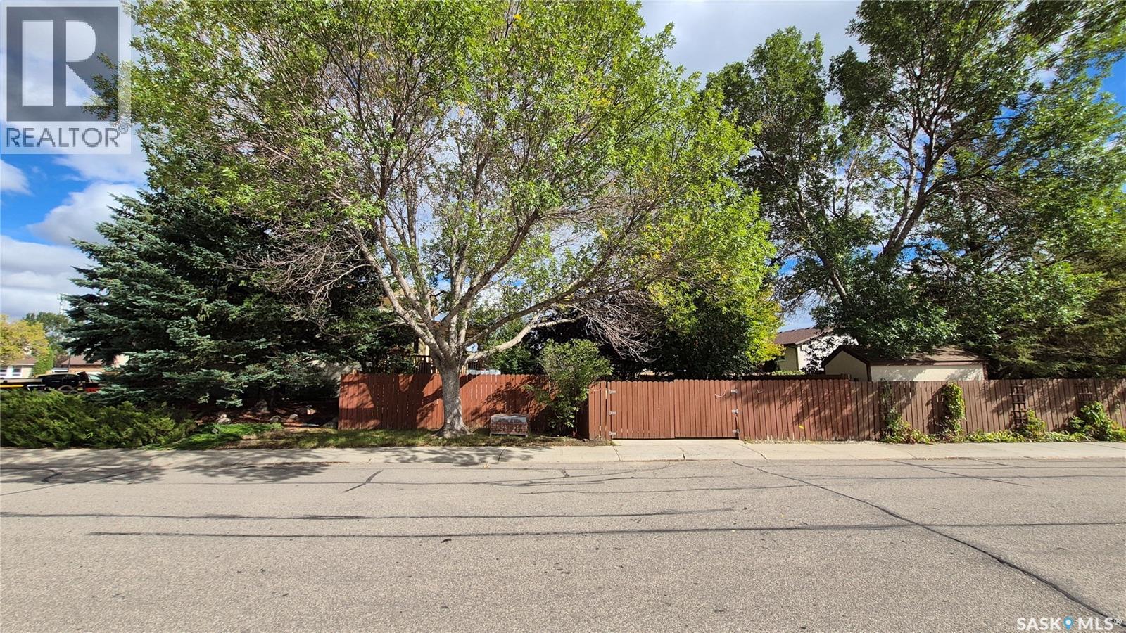 7531 Pond Place, Regina, Saskatchewan  S4Y 1E3 - Photo 71 - SK048569
