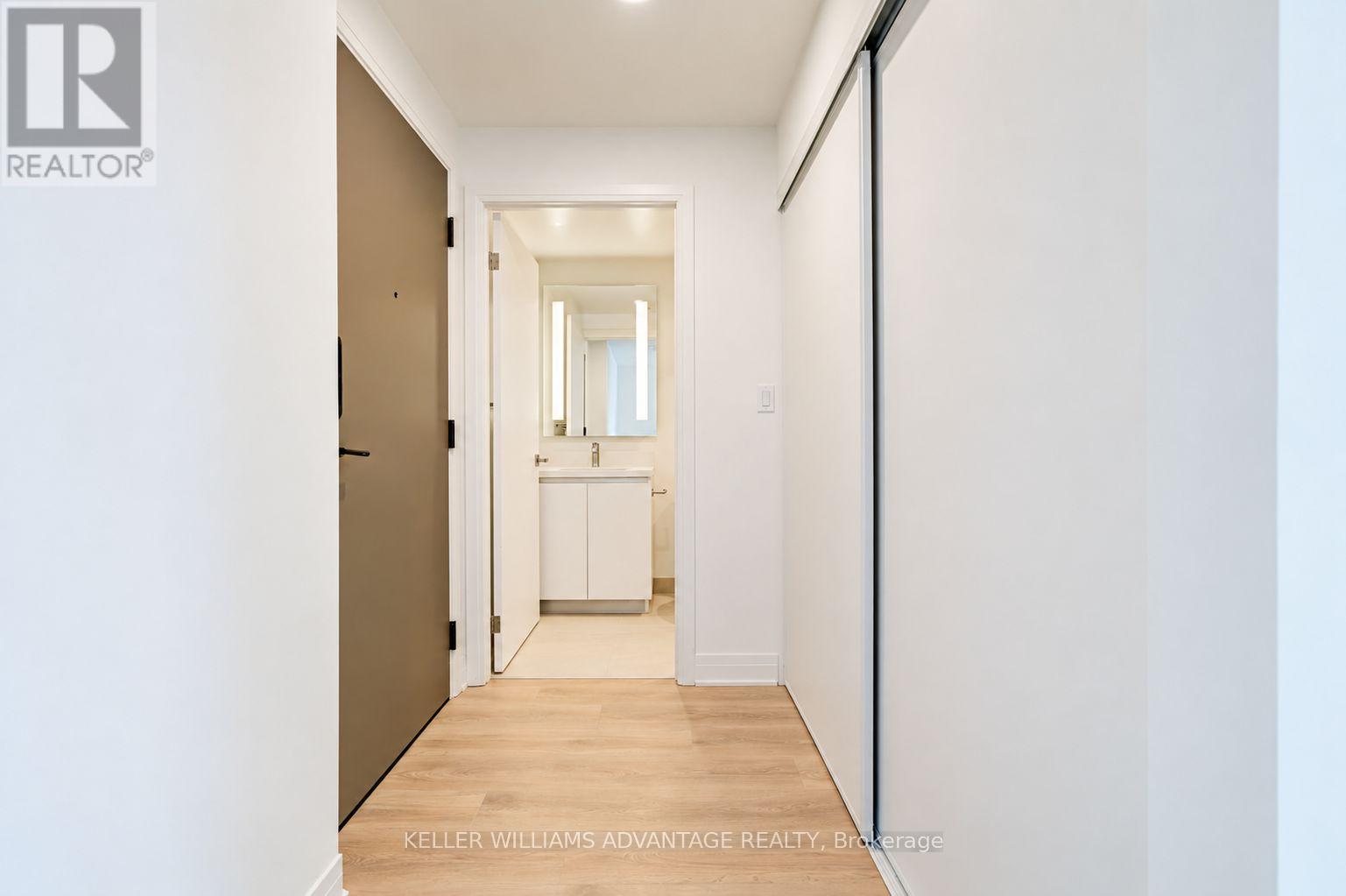4104 - 4015 The Exchange, Mississauga, Ontario  L5N 0N9 - Photo 11 - W13795632