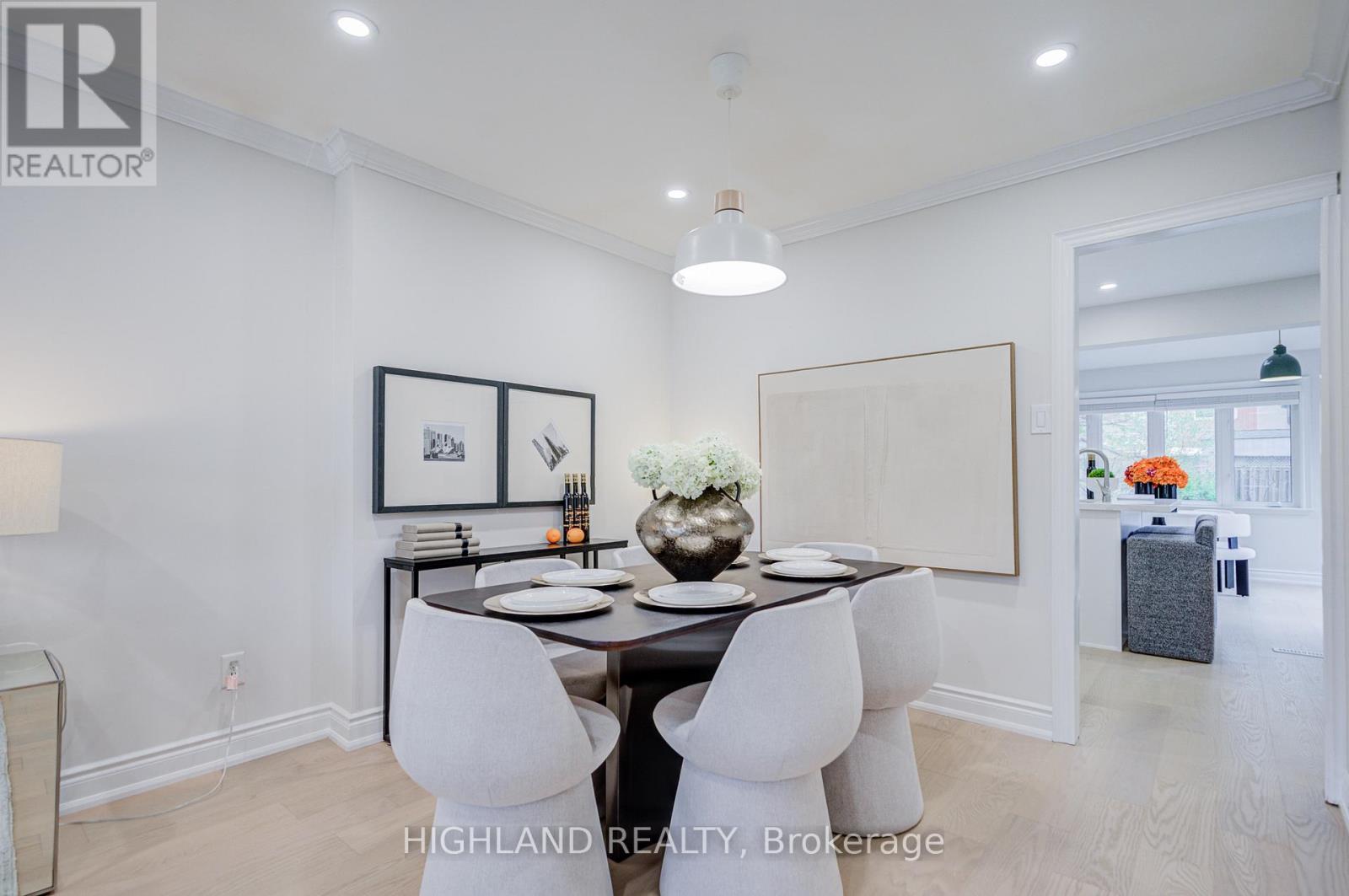 2231 Buttonbush Crescent, Mississauga, Ontario  L5L 1C4 - Photo 12 - W13795636
