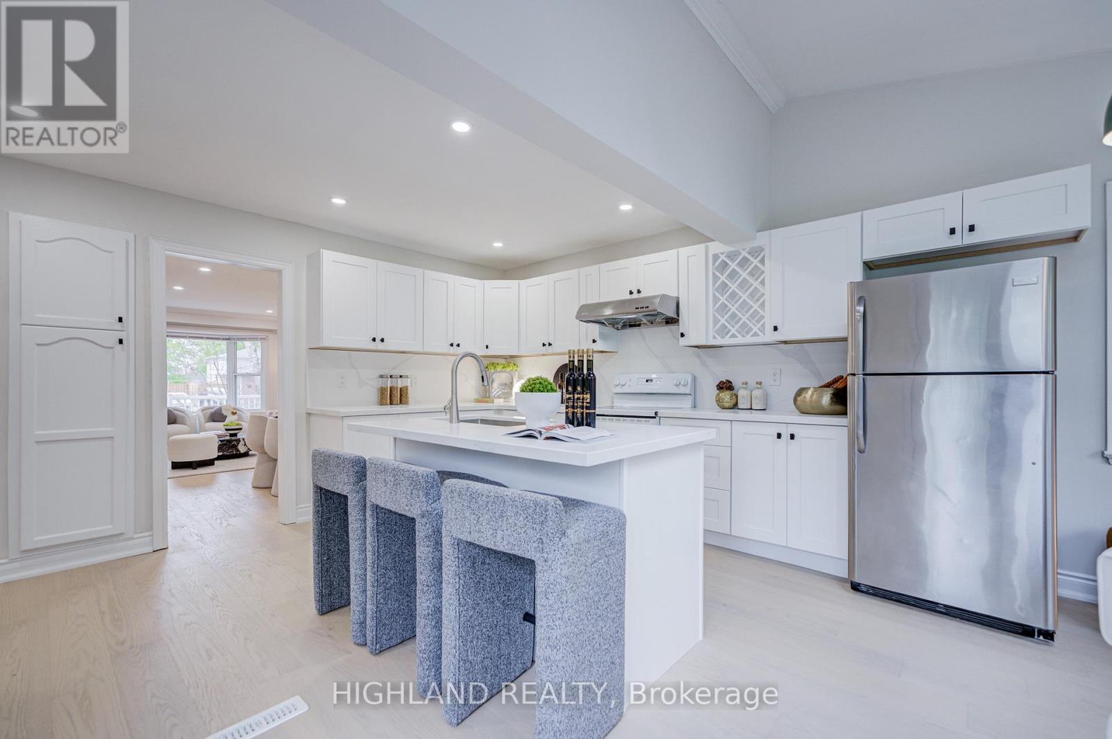 2231 Buttonbush Crescent, Mississauga, Ontario  L5L 1C4 - Photo 17 - W13795636