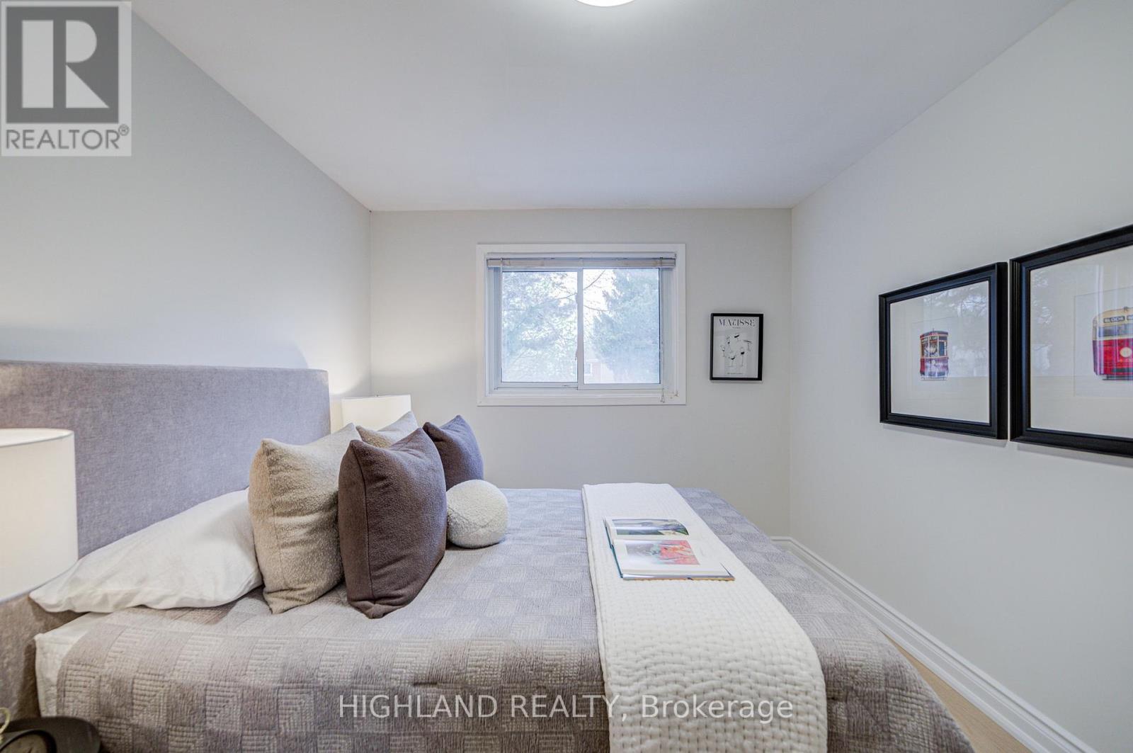 2231 Buttonbush Crescent, Mississauga, Ontario  L5L 1C4 - Photo 33 - W13795636