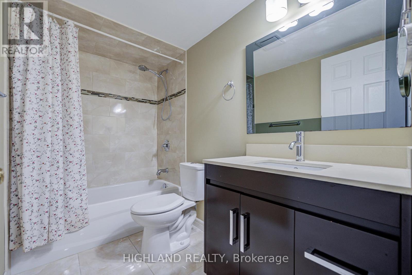2231 Buttonbush Crescent, Mississauga, Ontario  L5L 1C4 - Photo 39 - W13795636