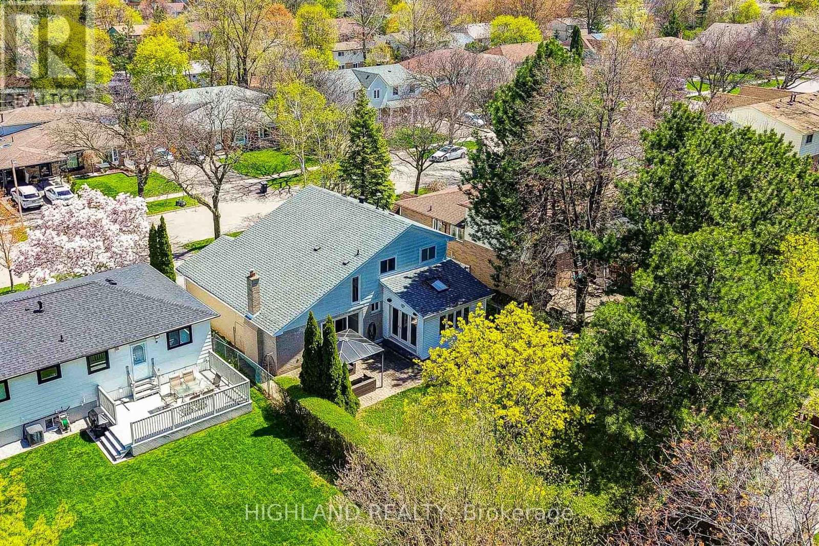 2231 Buttonbush Crescent, Mississauga, Ontario  L5L 1C4 - Photo 44 - W13795636