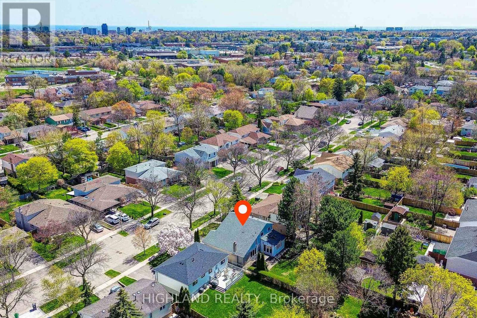 2231 Buttonbush Crescent, Mississauga, Ontario  L5L 1C4 - Photo 49 - W13795636
