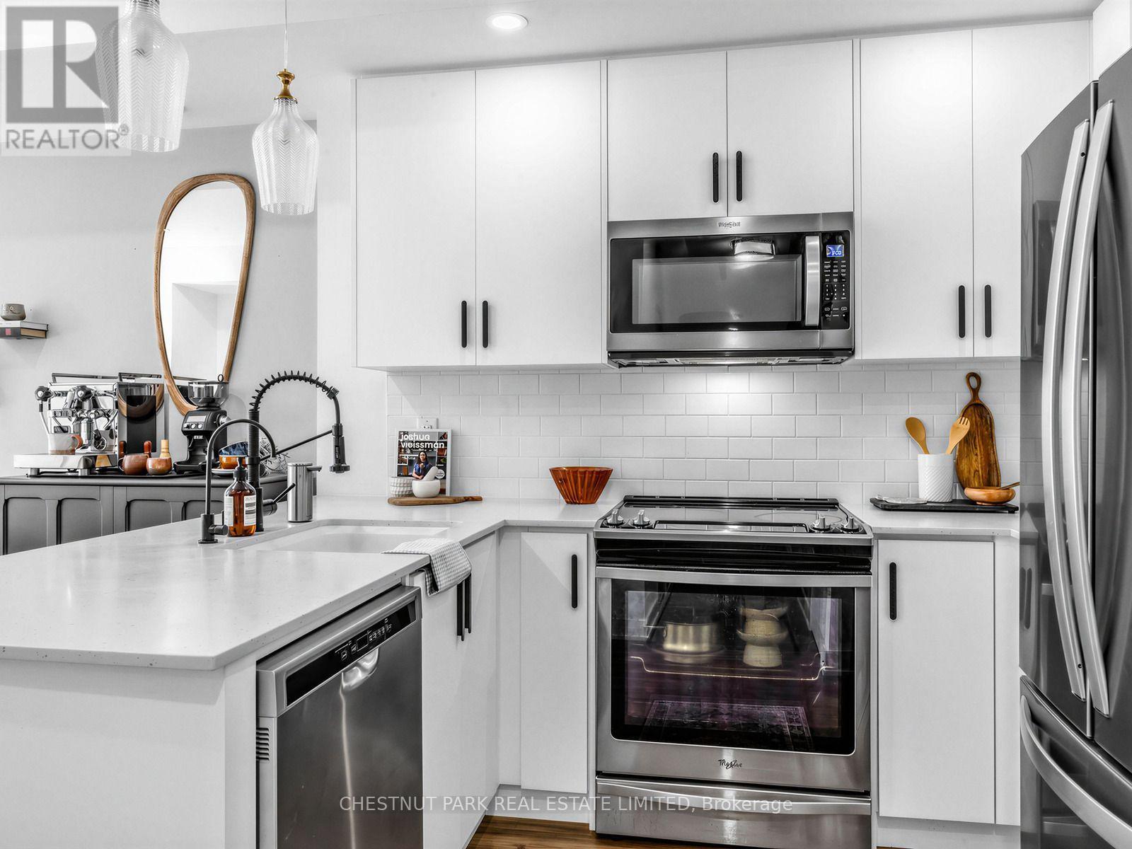 5 - 3488 Widdicombe Way, Mississauga (Erin Mills), Ontario  L5L 0B8 - Photo 7 - W13795664