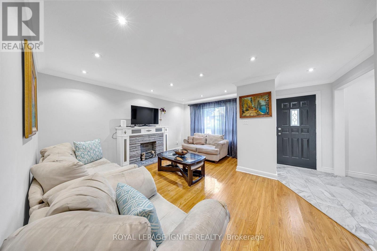 45 Redwater Drive, Toronto, Ontario  M9W 1Z5 - Photo 20 - W13795804