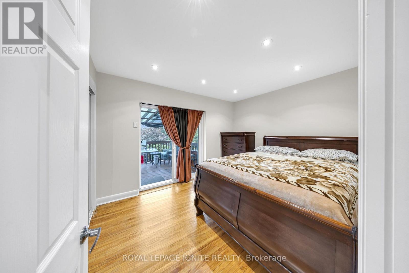 45 Redwater Drive, Toronto, Ontario  M9W 1Z5 - Photo 24 - W13795804