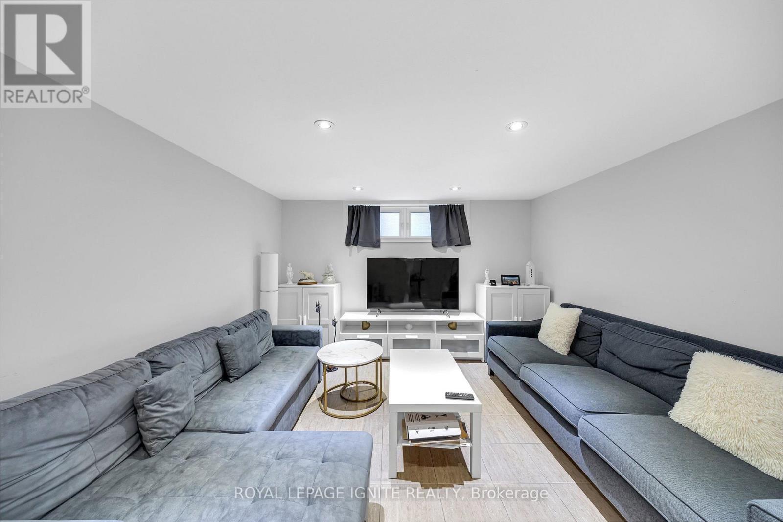 45 Redwater Drive, Toronto, Ontario  M9W 1Z5 - Photo 30 - W13795804