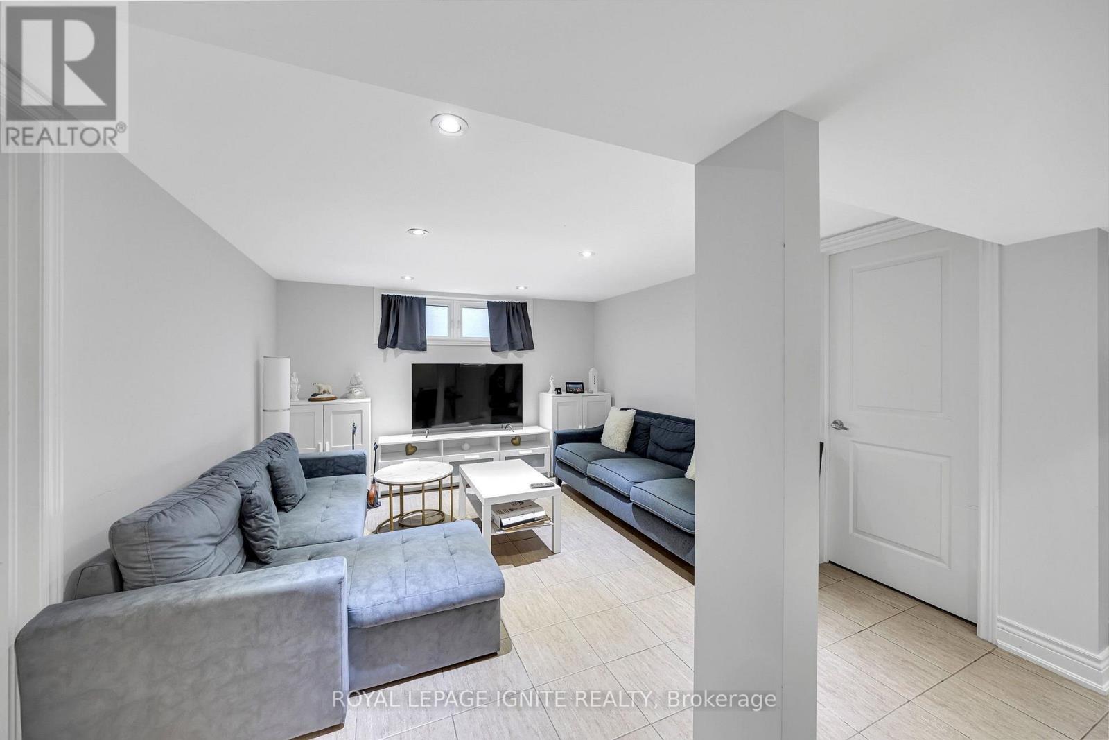 45 Redwater Drive, Toronto, Ontario  M9W 1Z5 - Photo 31 - W13795804