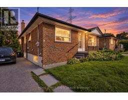 45 REDWATER DRIVE, Toronto, Ontario