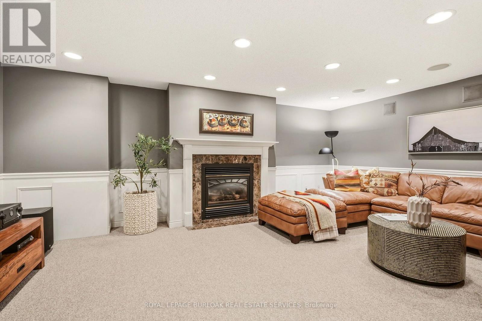 387 Valanna Crescent, Burlington, Ontario  L7L 2K7 - Photo 33 - W13795836