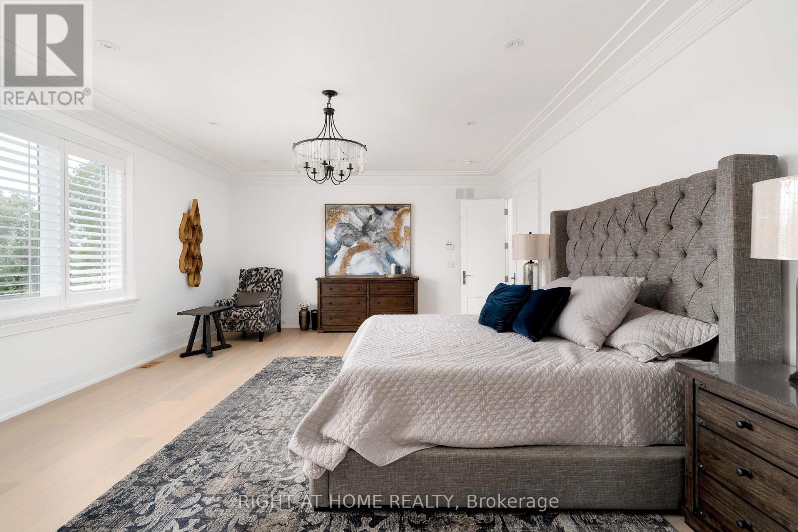1410 Stanbury Road, Oakville, Ontario  L6L 2J6 - Photo 18 - W13795916
