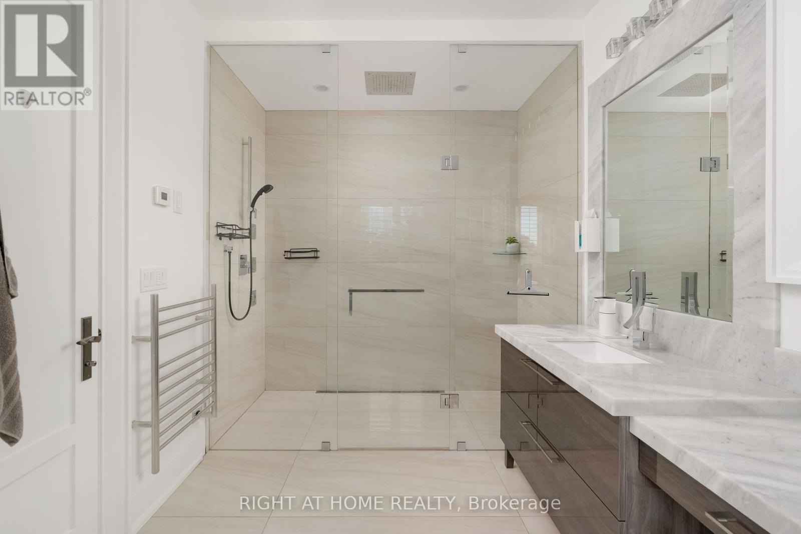 1410 Stanbury Road, Oakville, Ontario  L6L 2J6 - Photo 20 - W13795916