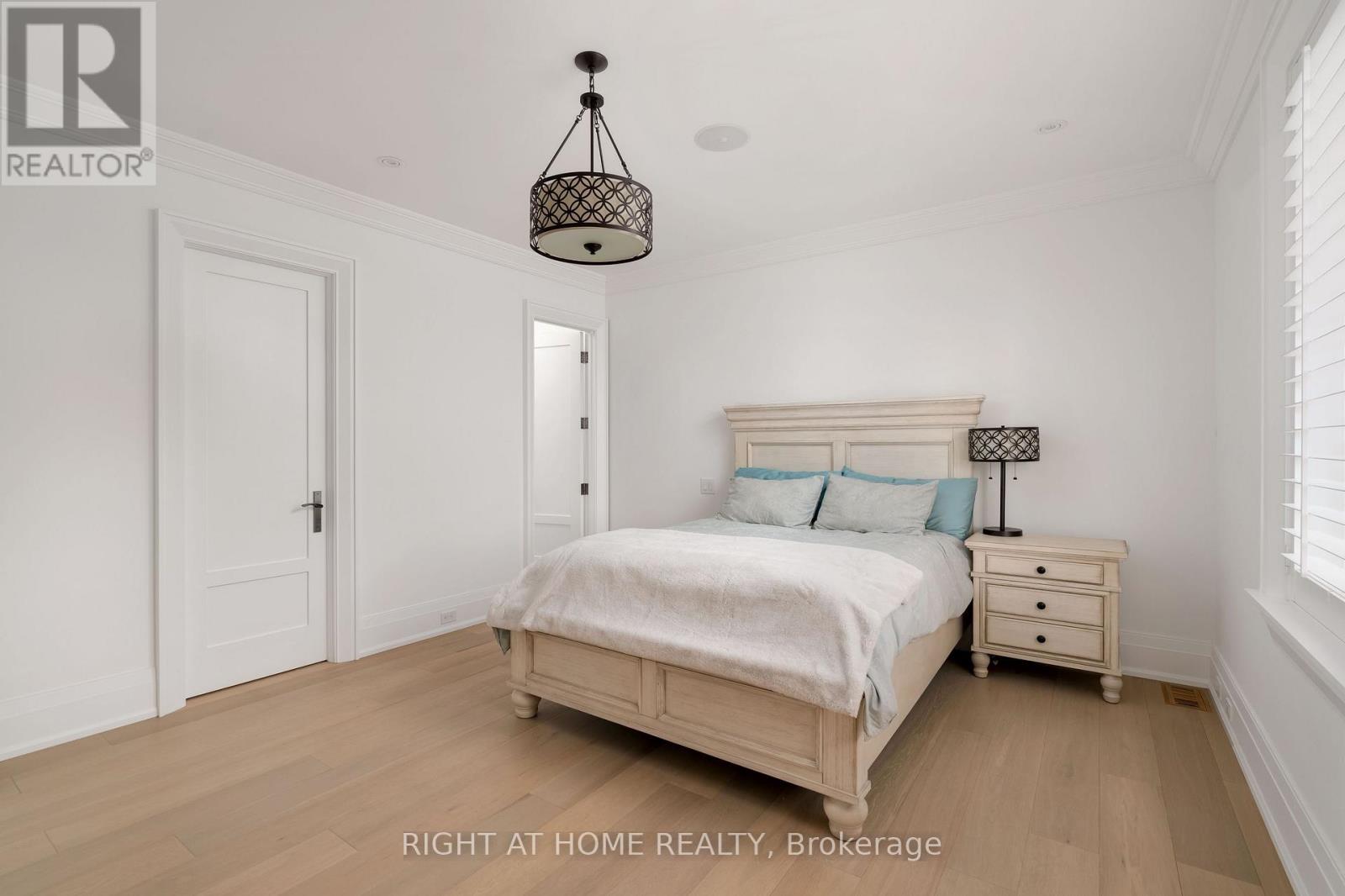 1410 Stanbury Road, Oakville, Ontario  L6L 2J6 - Photo 25 - W13795916
