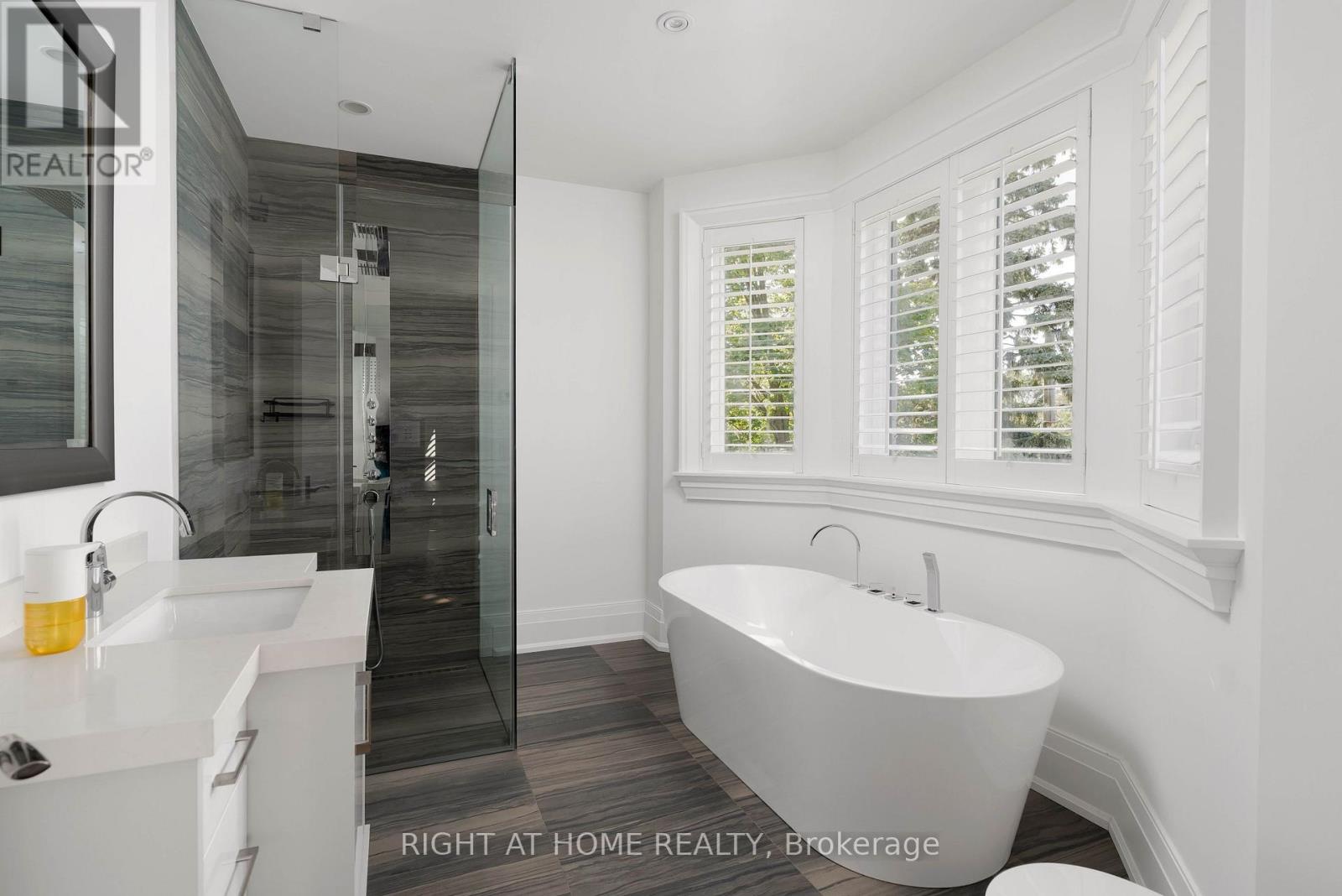 1410 Stanbury Road, Oakville, Ontario  L6L 2J6 - Photo 28 - W13795916