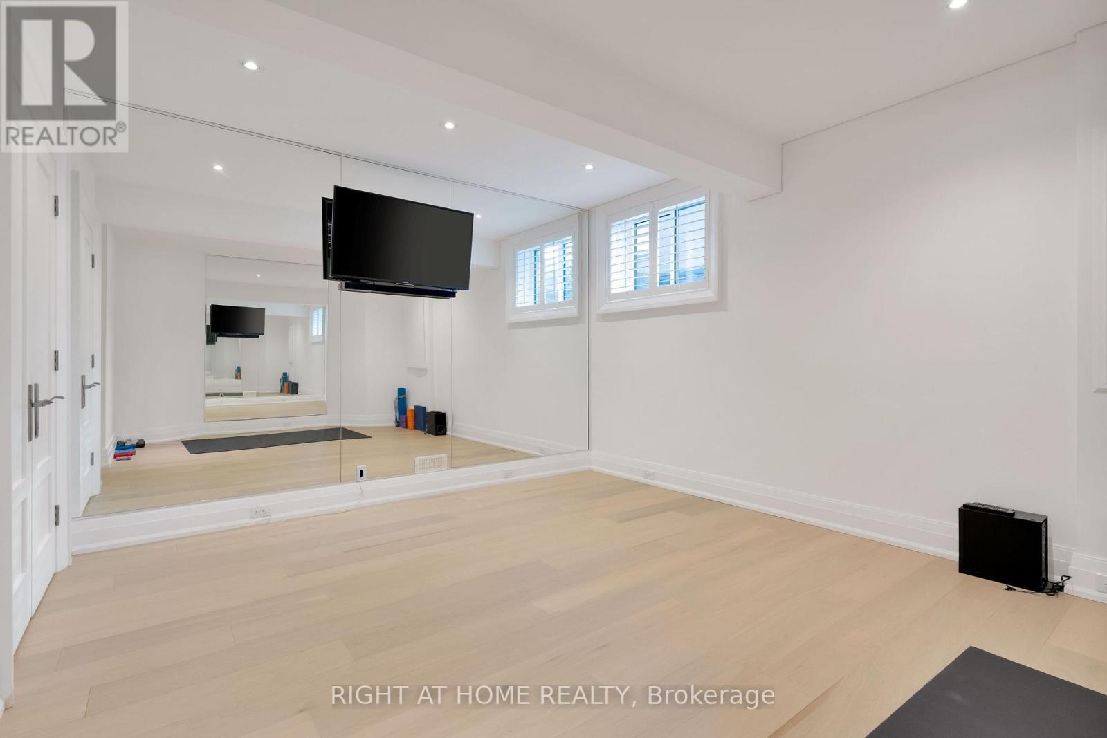 1410 Stanbury Road, Oakville, Ontario  L6L 2J6 - Photo 31 - W13795916