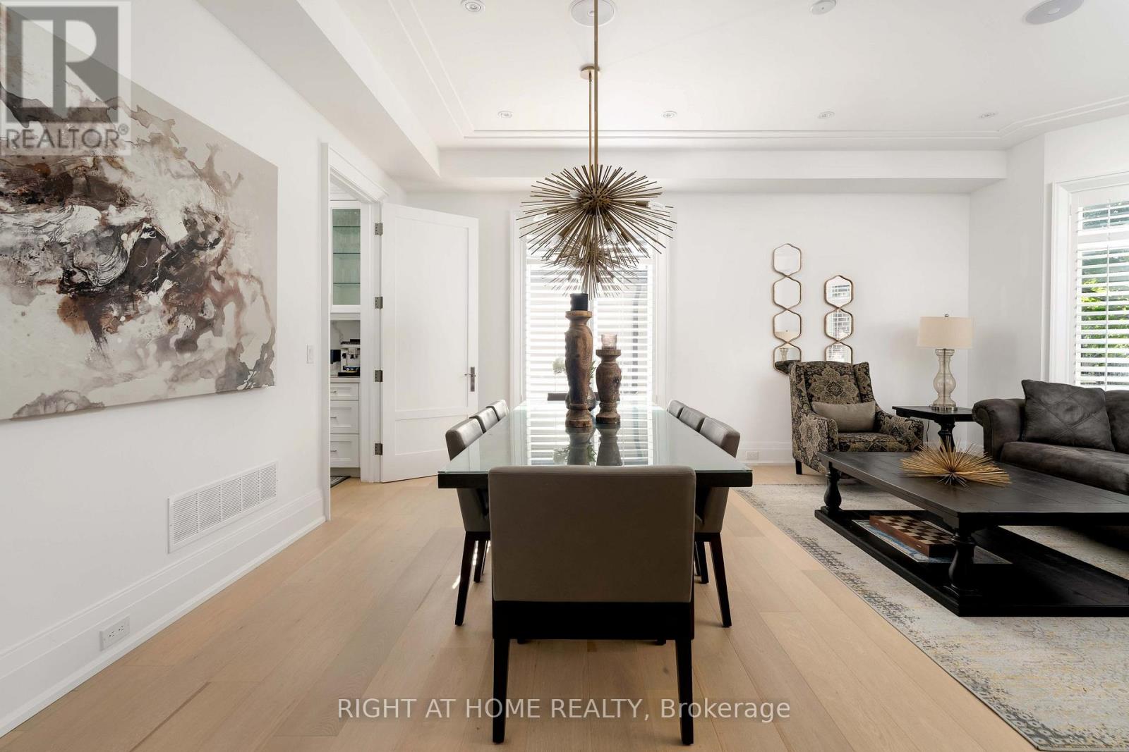 1410 Stanbury Road, Oakville, Ontario  L6L 2J6 - Photo 6 - W13795916