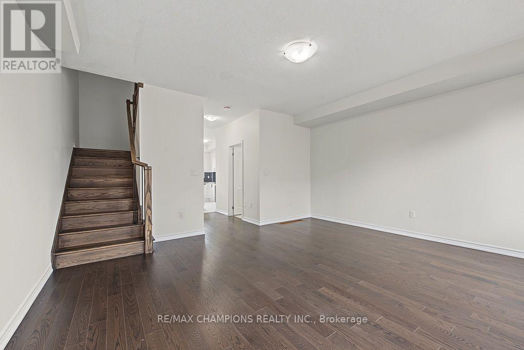 4 Arcola Street, Brampton, Ontario  L6P 4N6 - Photo 11 - W13795934
