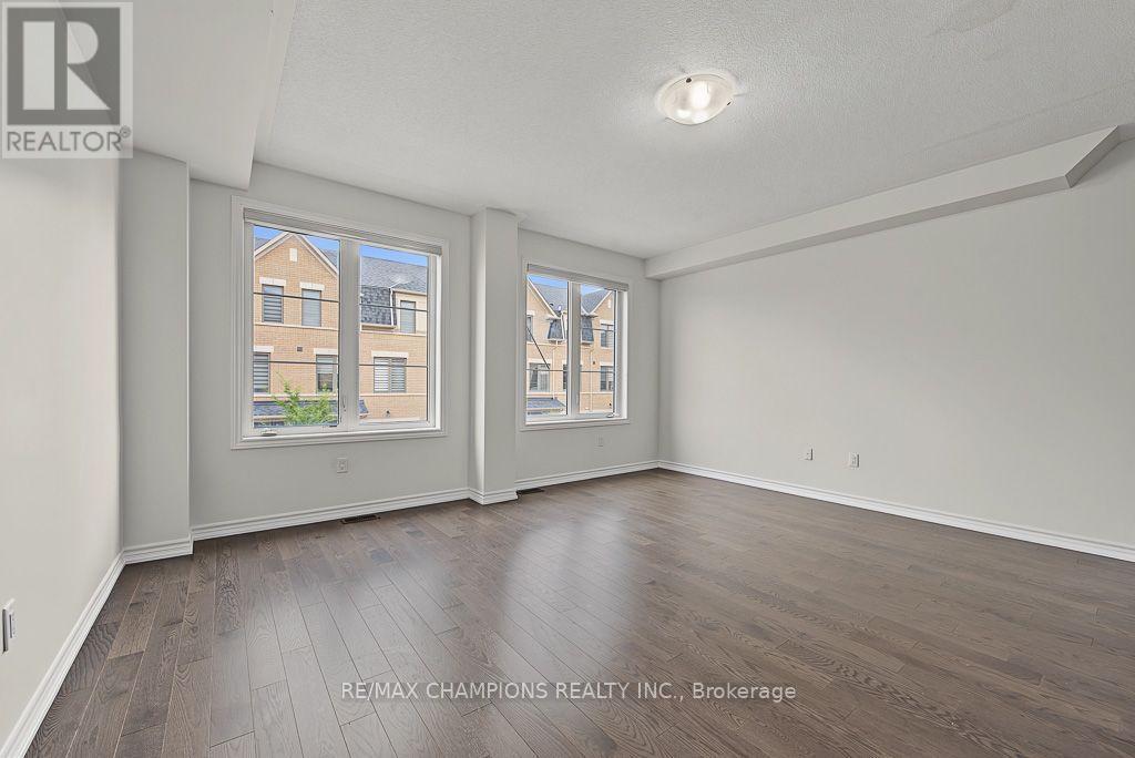 4 Arcola Street, Brampton, Ontario  L6P 4N6 - Photo 12 - W13795934