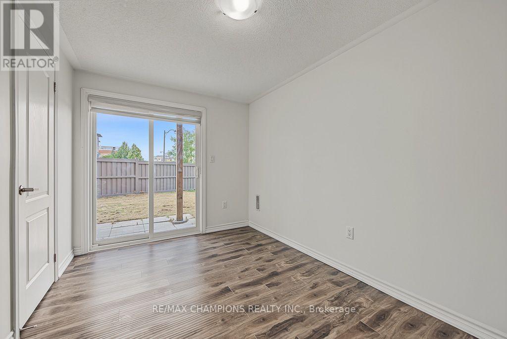 4 Arcola Street, Brampton, Ontario  L6P 4N6 - Photo 30 - W13795934